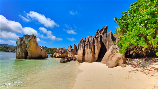 vivo影像尋城記前往塞舌爾 用X23發(fā)現(xiàn)傳說中的&ldquo;伊甸園&rdquo;