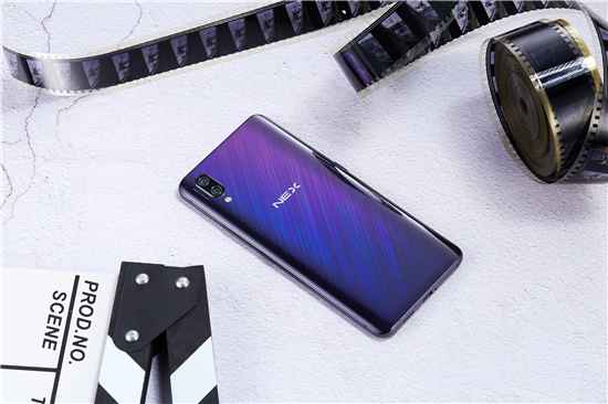 雙十一換機(jī)哪家強(qiáng)？vivo鉅惠席卷?yè)Q機(jī)潮