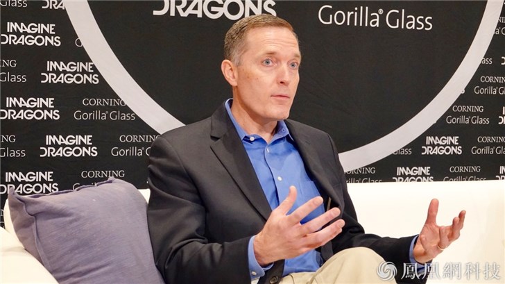 康寧大猩猩玻璃全球副總裁：第六代大猩猩玻璃花了很長時間研發(fā)