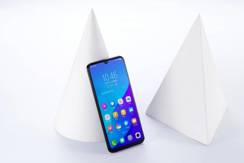 憑強(qiáng)勁性能笑傲江湖，vivo Z3雙十二再送福利