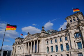 德國：我們建5G網(wǎng)絡(luò)不排除任何設(shè)備廠商