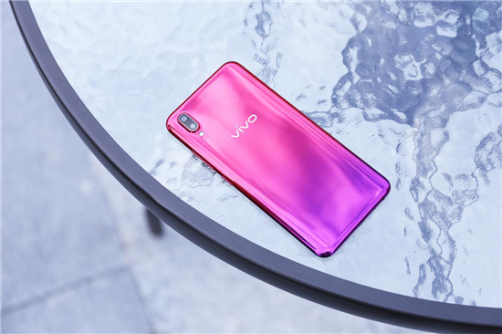 vivo Y93s初體驗：既是偶像派，也是實力派