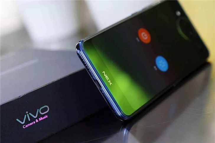 2018年手機行業(yè)復盤：華為OV靠高端突圍，中小廠商迎來至暗時刻