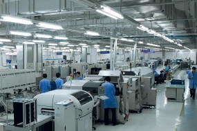 烽火通信加大芯片研發(fā) 或?qū)閲鴥?nèi)電信設備商第三極