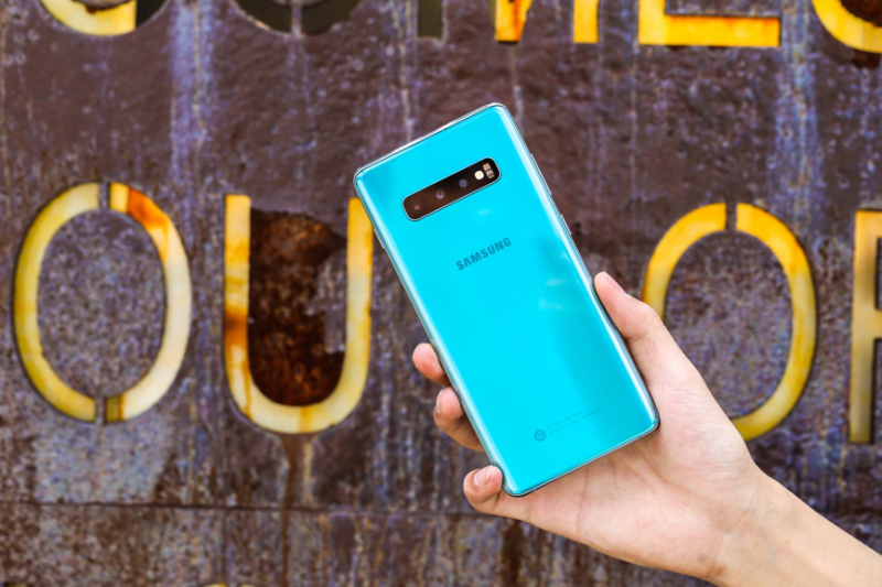 拍照技術(shù)強(qiáng)悍，三星Galaxy S10系列更新超級(jí)夜景模式