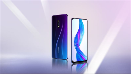 realme X登陸國內(nèi)市場:本真設(shè)計詮釋越級美學