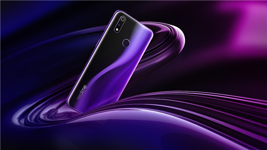 realme X登陸國內(nèi)市場:本真設(shè)計詮釋越級美學