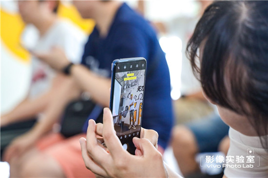 一堂有趣的創(chuàng)意攝影課 vivo Photo Lab解鎖攝影美學創(chuàng)造力