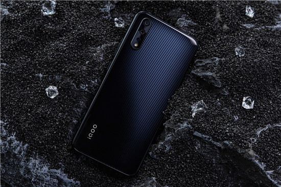 驍龍845引熱議 iQOO Neo再次驗(yàn)證真香定律