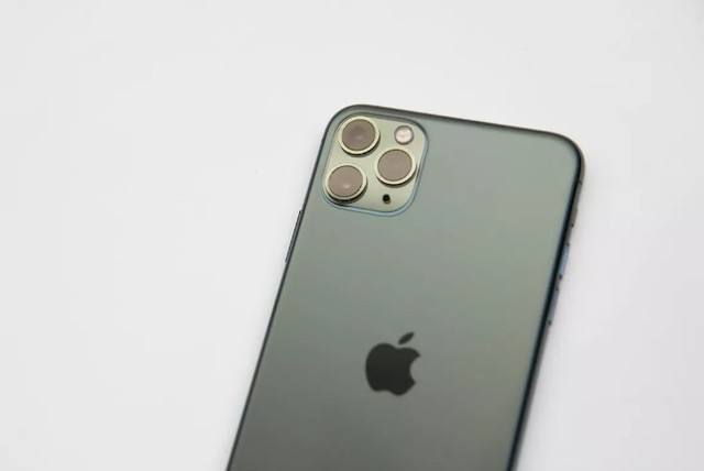 外媒：iPhone 11表明蘋(píng)果正變身相機(jī)公司