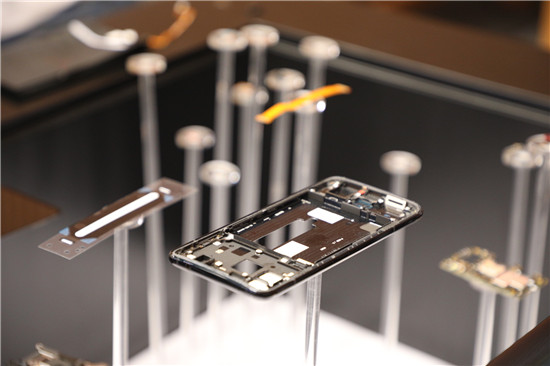 vivo首款商用5G手機iQOO Pro現(xiàn)身2019全國科普日