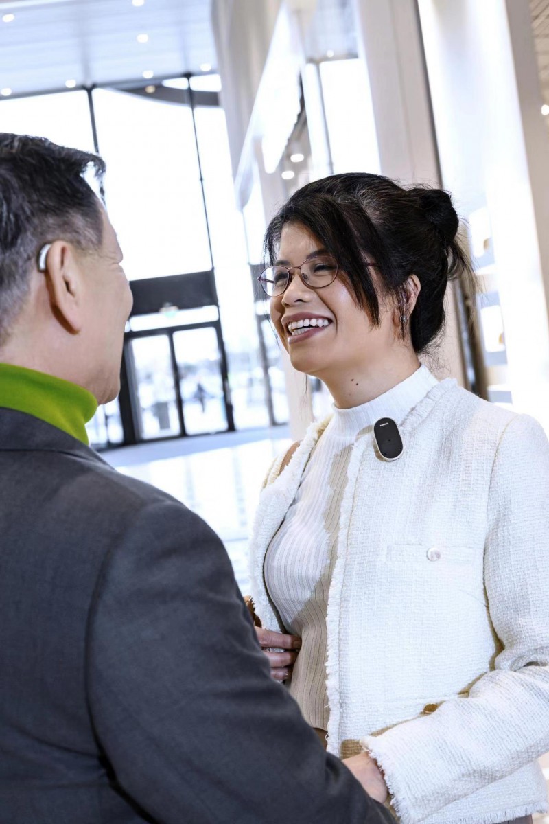 瑞士峰力搭載無線直連技術(shù)助力聽障人士輕松應(yīng)對(duì)聆聽挑戰(zhàn)