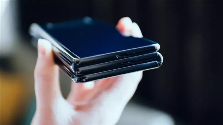 TCL可折疊手機(jī)公布：三折疊，可變身10英寸平板電腦
