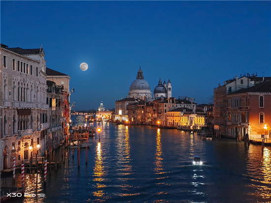 vivo X30系列5G專業(yè)影像旗艦明日開售！超多福利機(jī)不可失