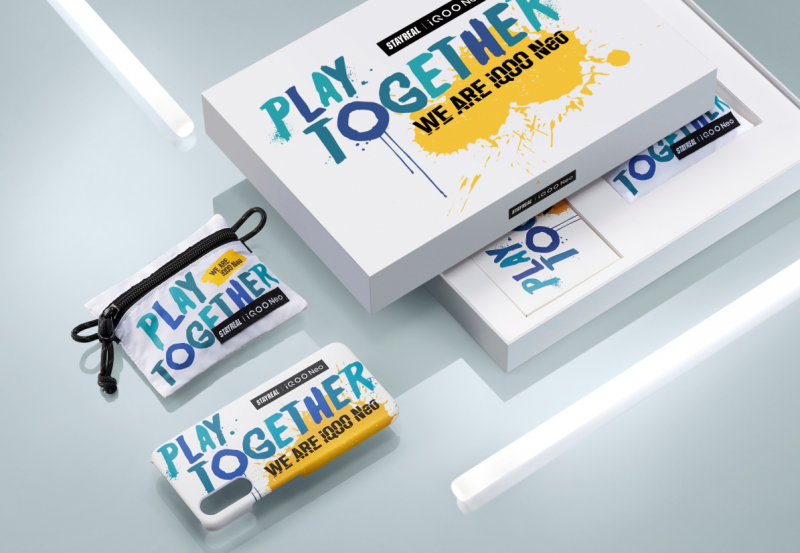 iQOO 與 STAYREAL打造潮酷手機(jī)禮盒，玩轉(zhuǎn)聯(lián)名時(shí)尚