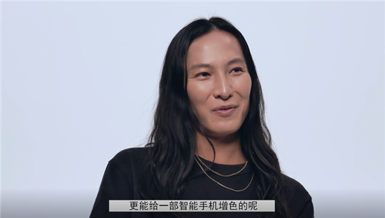 知名華裔設(shè)計(jì)師現(xiàn)身解讀vivo X30系列aw聯(lián)名限定版設(shè)計(jì)理念