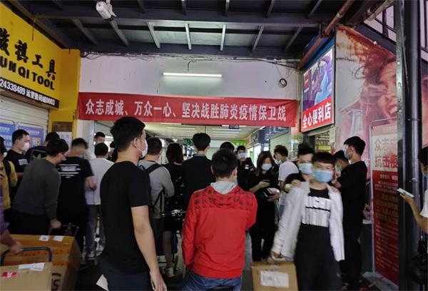 國(guó)產(chǎn)手機(jī)掀起&ldquo;漲價(jià)潮&rdquo;！與蘋果、三星直接PK 半導(dǎo)體漲價(jià)正在傳導(dǎo)