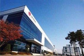 LG今年拿到蘋果2000萬個(gè)蘋果 OLED屏幕訂單 結(jié)束三星壟斷