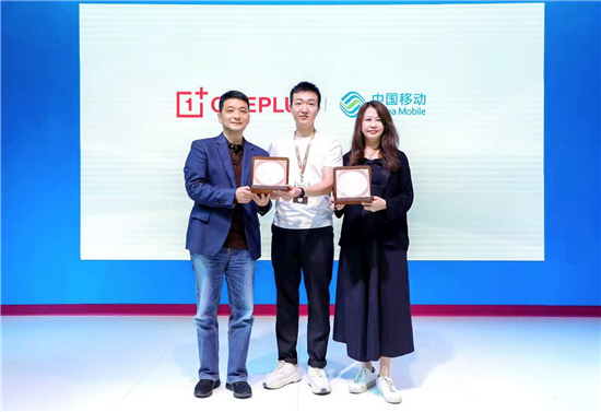 一加手機與中國移動達成全面合作，一加 8T 入駐移動全渠道