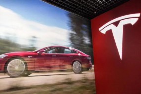 汽車(chē)成新寵兒今年最大的機(jī)遇是環(huán)視攝像頭