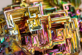 世界鉍王受益鉍價暴漲